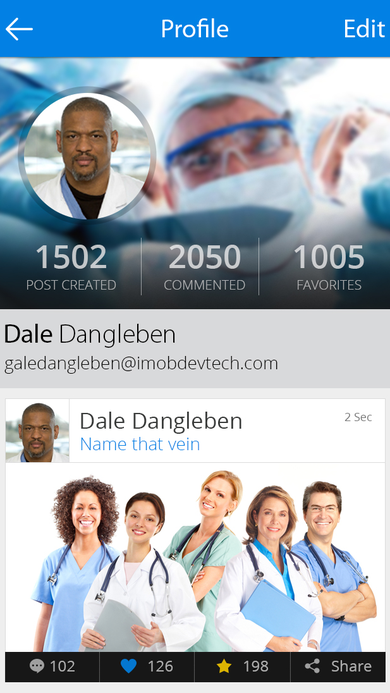 User profile screen showing posts created, comments, and favorites stats alongside the latest post.